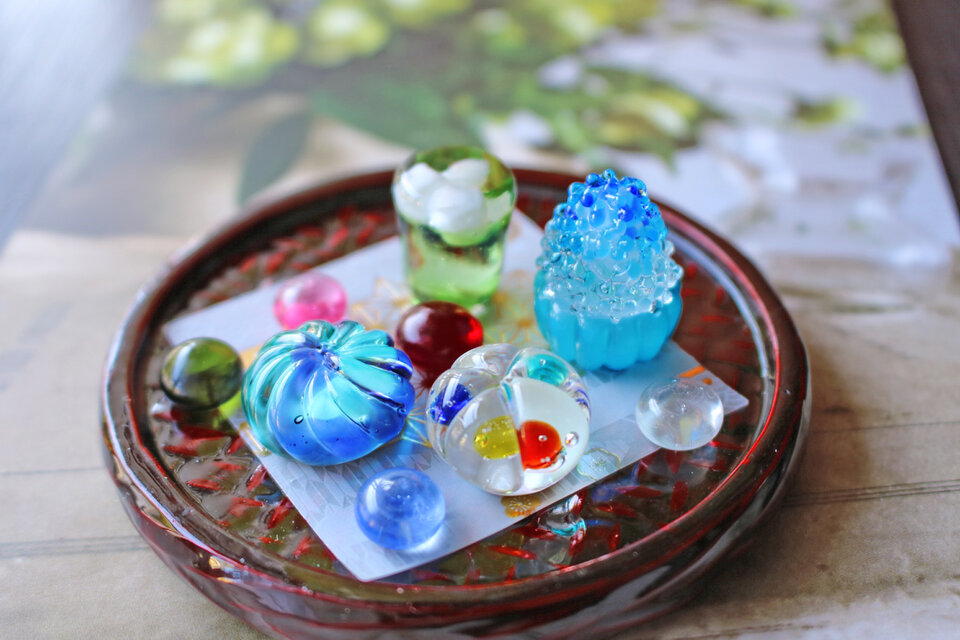 ミニチュア◆初夏の和菓子セット◆ ガラスの和菓子セット(夏の和菓子)☆ガラスのミニチュア和菓子店