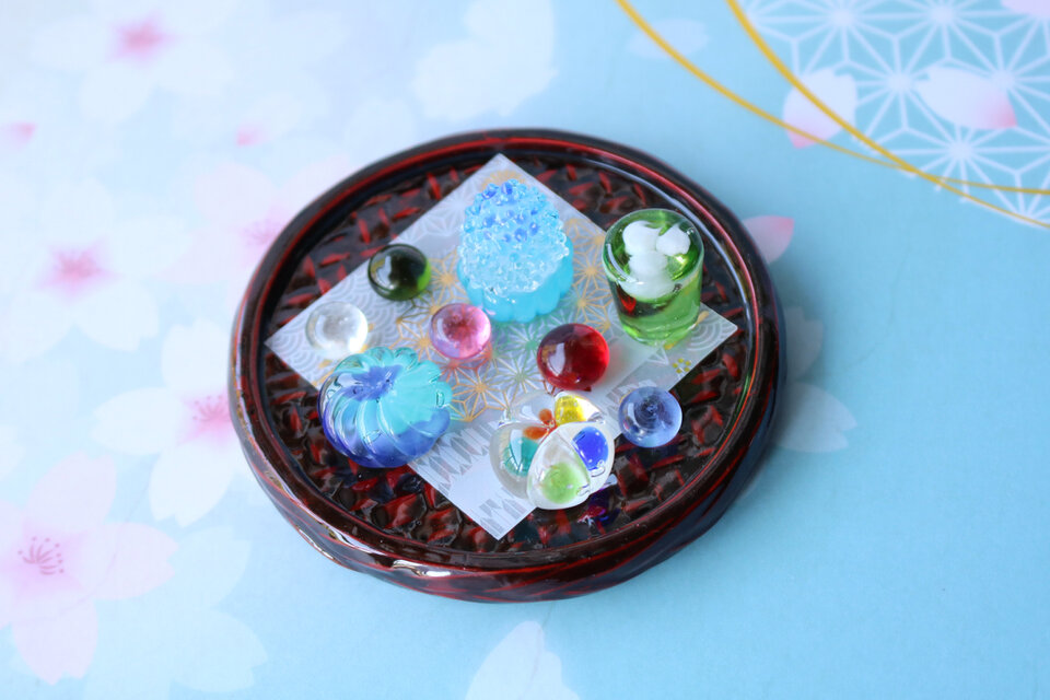 ガラスの和菓子セット(夏の和菓子)☆ガラスのミニチュア和菓子店
