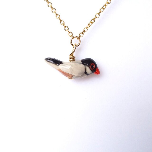 桜文鳥のネックレス | iichi 日々の暮らしを心地よくするハンドメイド