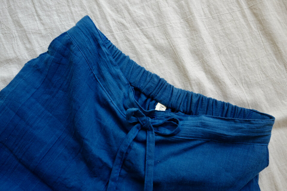 藍染めワイドパンツ／Extra Soft Cotton Wide Pants in Indigo | iichi 