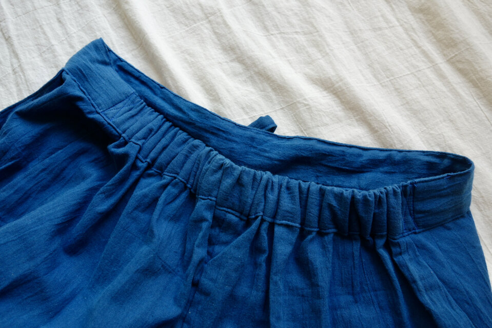 藍染めワイドパンツ／Extra Soft Cotton Wide Pants in Indigo | iichi 