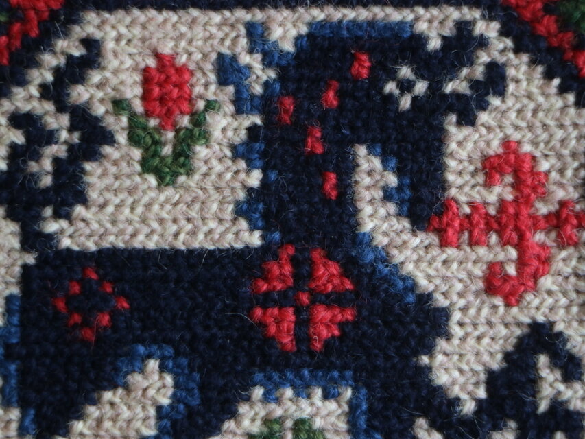 スウェーデンで見つけたツヴィスト刺繍のタペストリー No.6750B