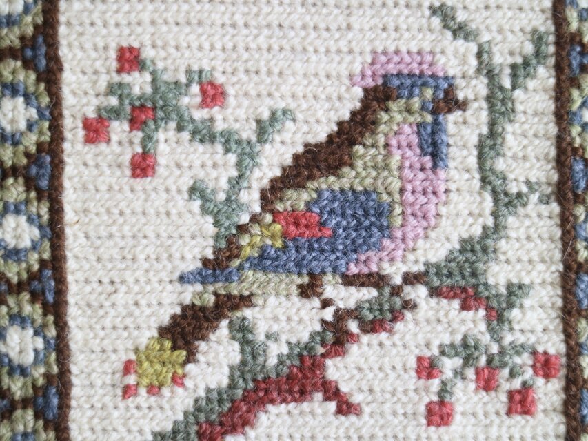 スウェーデンで見つけたツヴィスト刺繍のタペストリー No.6760 | iichi