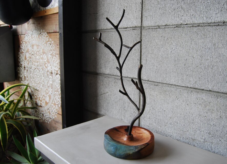 WOOD＋レジン 09 アイアンスタンド ～WOOD＋コレクション～ | iichi