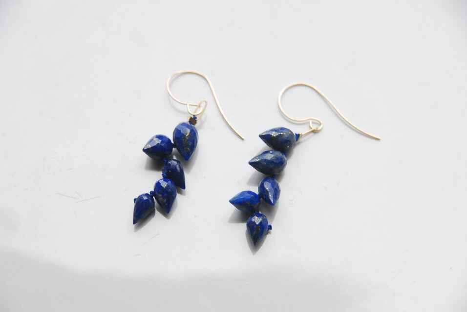dino13様　大粒✨フローライト　レクタングル　ピアス　A　14kgf 蕾ドロップフローライトのピアス 14kgf | iichi 日々の暮らしを