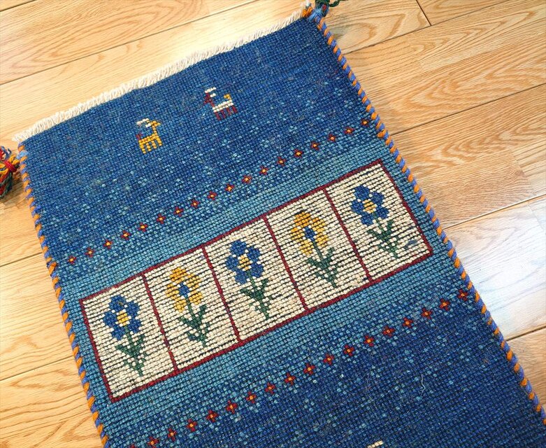 ペルシャ ギャッベ 玄関マット小 ラグ 56×41cm 青色 花 NN20235