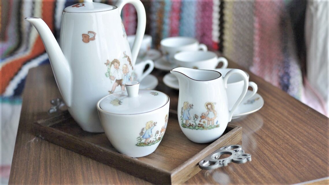 アンティーク Bavaria 子供柄ティーセット ビンテージ陶磁器 ドイツ