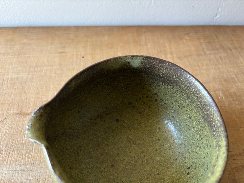 片口ボウル moss | iichi 日々の暮らしを心地よくするハンドメイドや