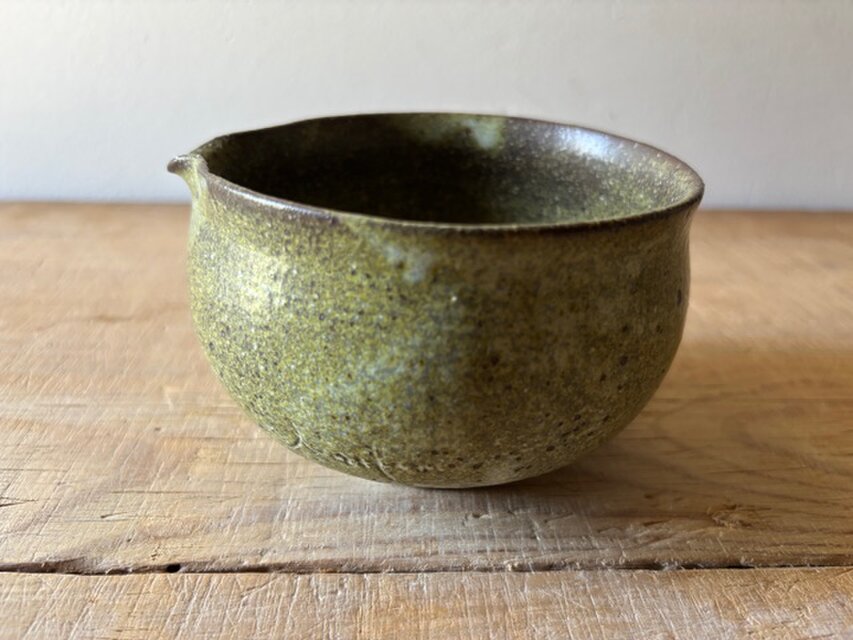片口ボウル moss | iichi 日々の暮らしを心地よくするハンドメイドや