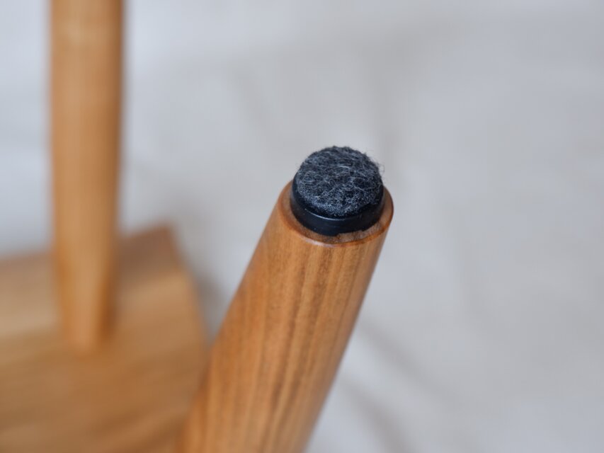 ≪現品・一点物》桜の耳付きスツール | iichi 日々の暮らしを心地よく