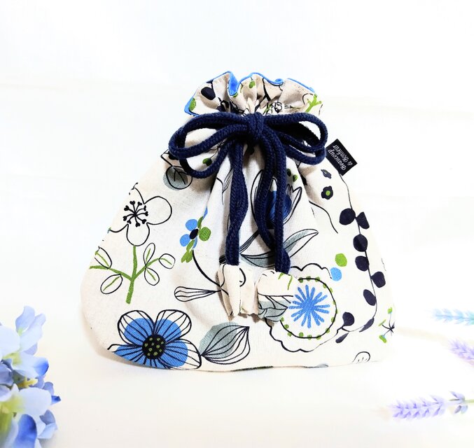 北欧の花バックと巾着袋セット(生成り) | iichi 日々の暮らしを