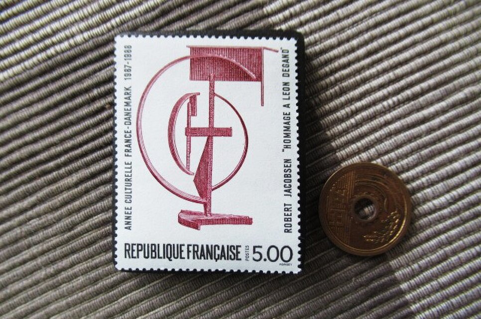 フランス 美術1988年 切手ブローチ10966 | iichi 日々の暮らしを