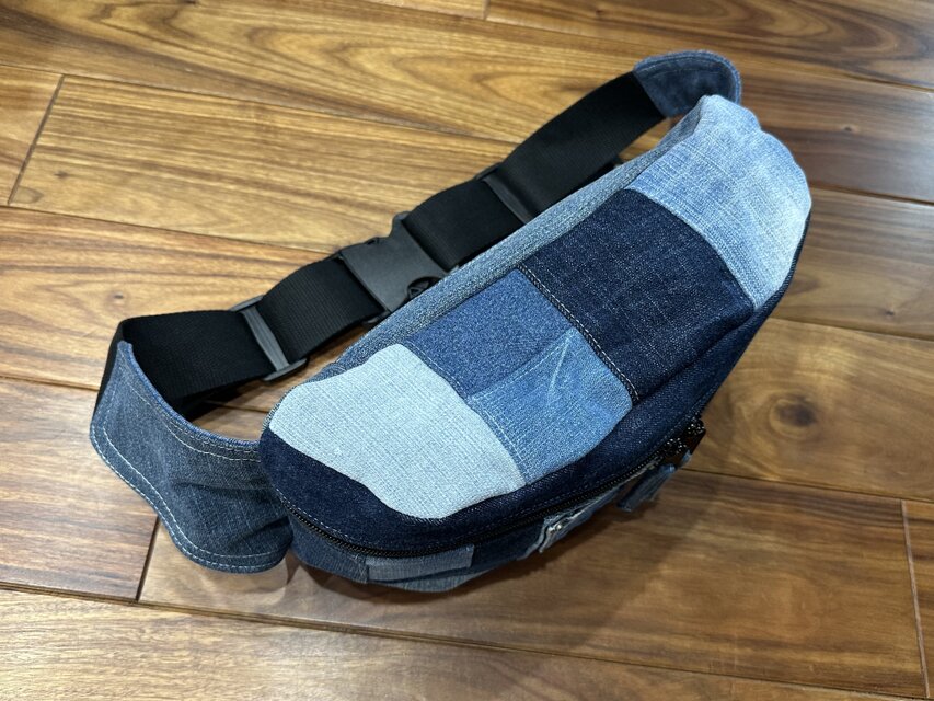 BIG size／ボディバッグ／ブラック×デニムリメイク BIG size／ボディバッグ／ブラック×デニムリメイク ボディバッグ