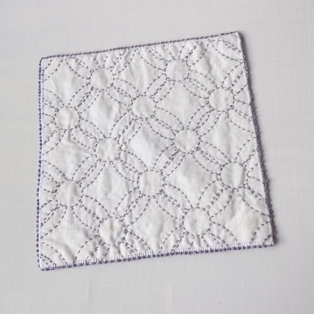 リネンの刺し子 ハンカチ 手刺繍の 縁飾り付き 色違い3色 | iichi