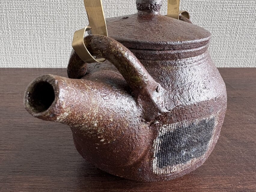 布紋五角急須 | iichi 日々の暮らしを心地よくするハンドメイドや
