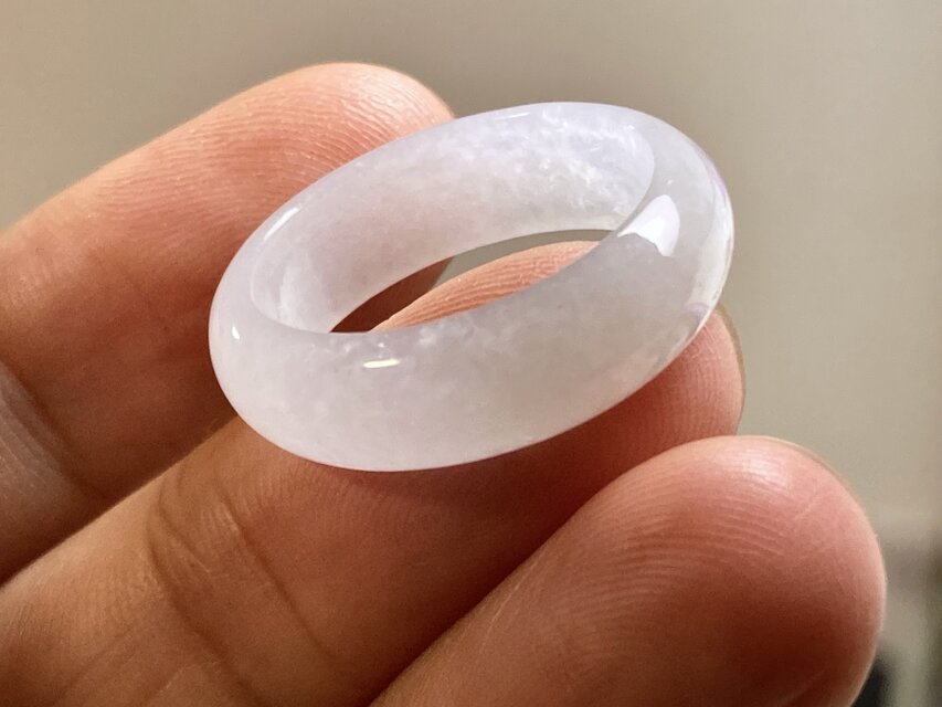 レディース ミャンマー産 天然本翡翠 A貨 氷種 白氷 雪花綿 くり抜き