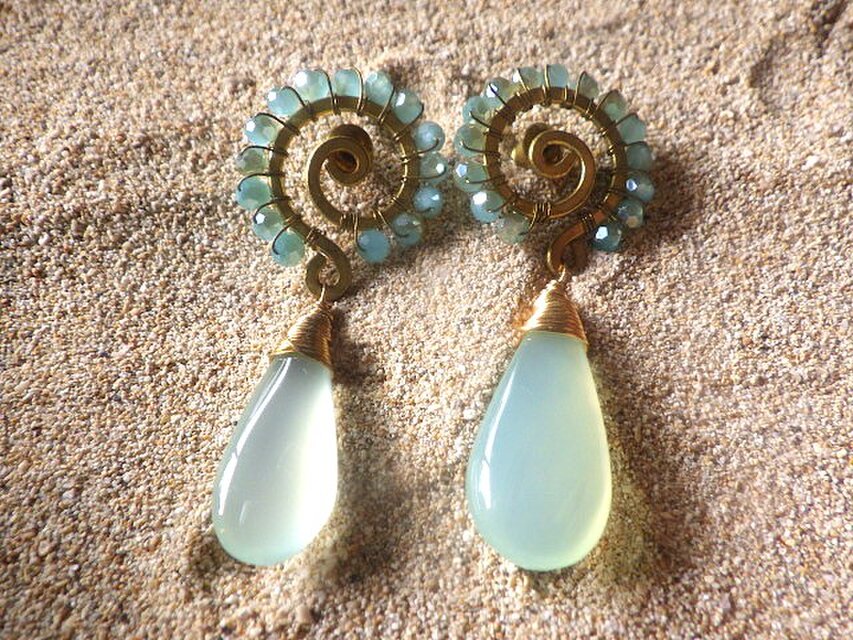 Ocean Swirl Chalcedony 'Aqua'】波の渦から滴るカルセドニーの