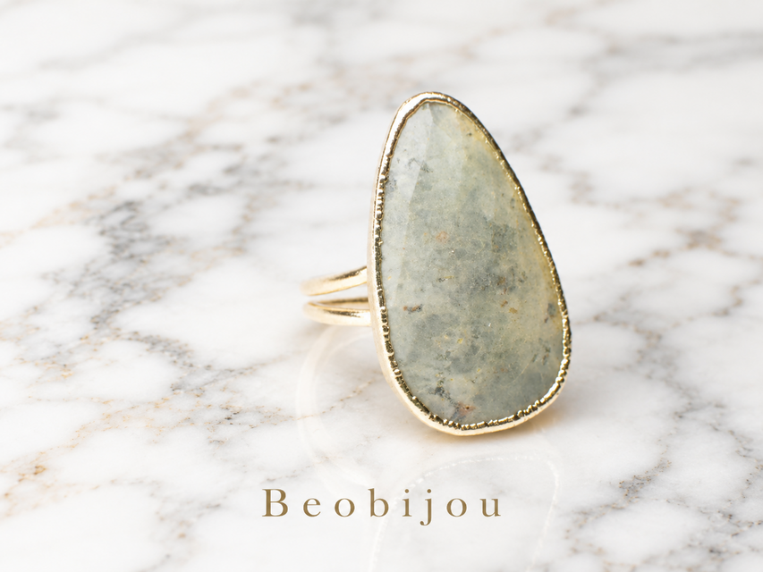 New 「African Turquoise 」｜静かな彩りの天然石リング | iichi 日々 