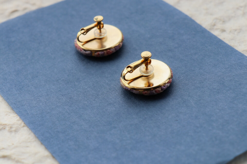 ながれふじ｜藤色の絽ざしイヤリング 2.7cm 国産絹糸 手刺繍 和モダン