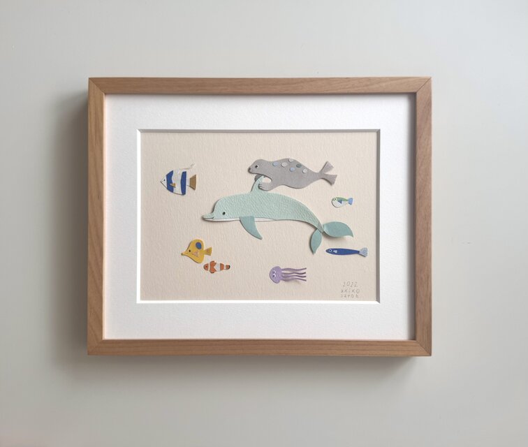 海の生物 二部構成の絵画 ホワイトフレーム 原画】海の生きものたち（額装込） | iichi 日々の暮らしを心地よく