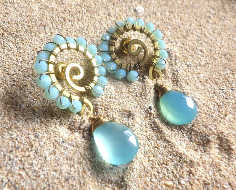 Ocean Swirl Chalcedony *Sea blue* 波の渦から滴るシーブルー
