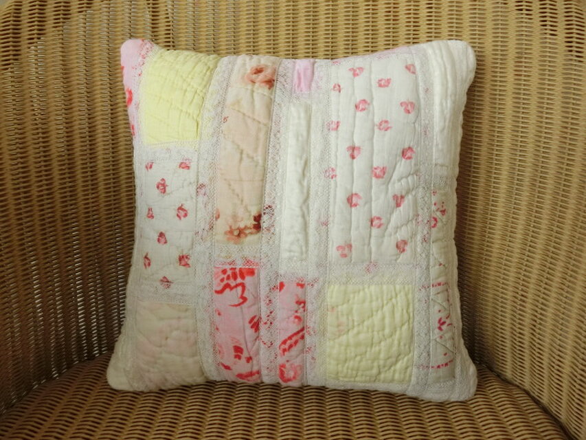 A・アンティークキルトパッチクッションカバー 30㎝×30cm | iichi