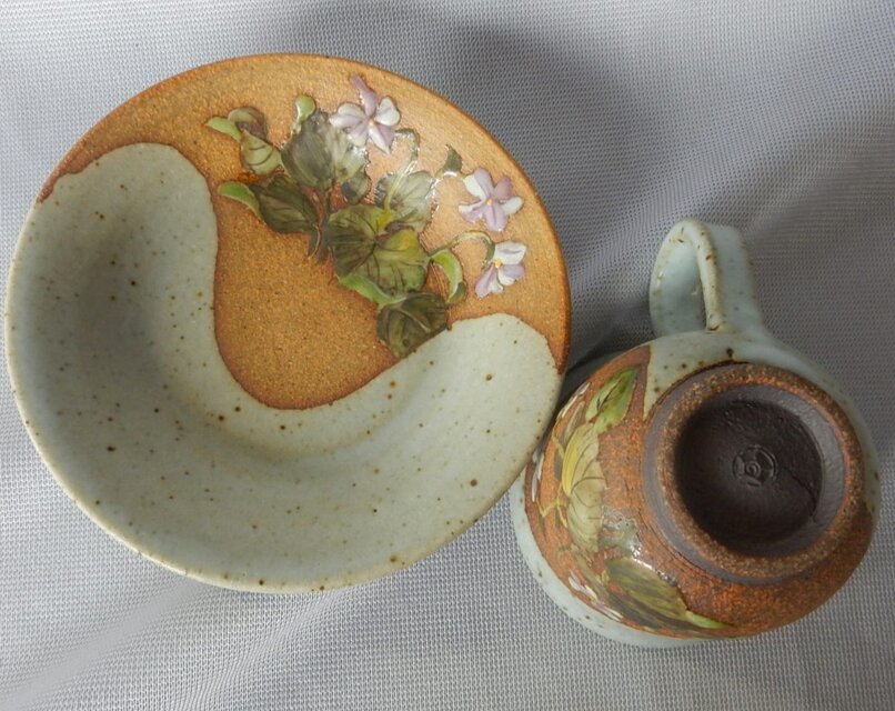 釉描彩露草図珈琲碗皿 8000 | iichi 日々の暮らしを心地よくする