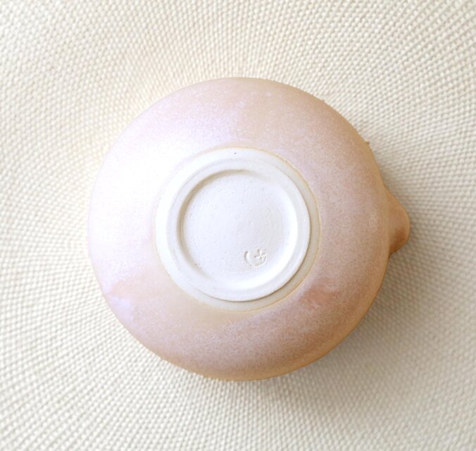 桜花窯変釉の片口碗 | iichi 日々の暮らしを心地よくするハンドメイド