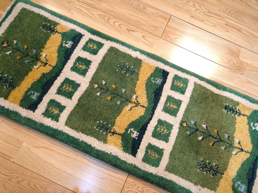 ハンドメイド ペルシャ ギャッベ ミニランナー ラグ 115x44cm 緑 風景