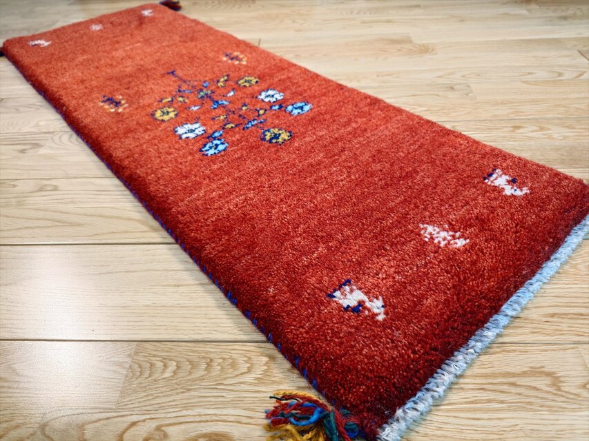 ハンドメイド ペルシャ ギャッベ ミニランナー ラグ 116x40cm 茜色 花