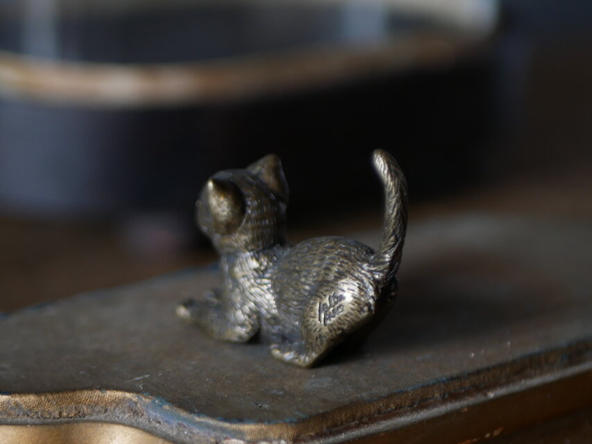 ブロンズ製 猫 オブジェ パリ フランスアンティーク アンティークの