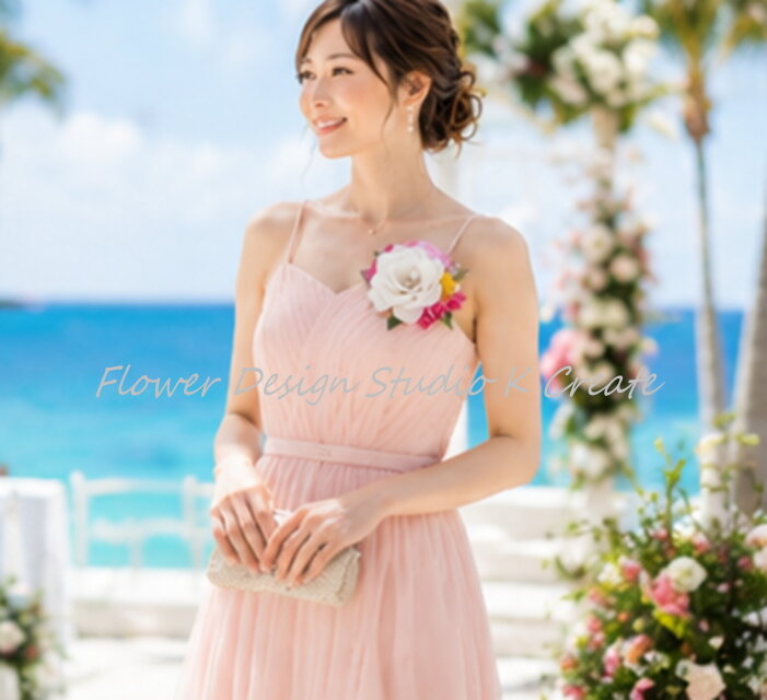 白い薔薇とブーゲンビリアの南国コサージュ｜リゾートウェディング