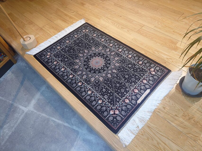 ペルシャ絨毯 ネイアブリシャム カシャーン産 ハイブリッドラグ 90x60