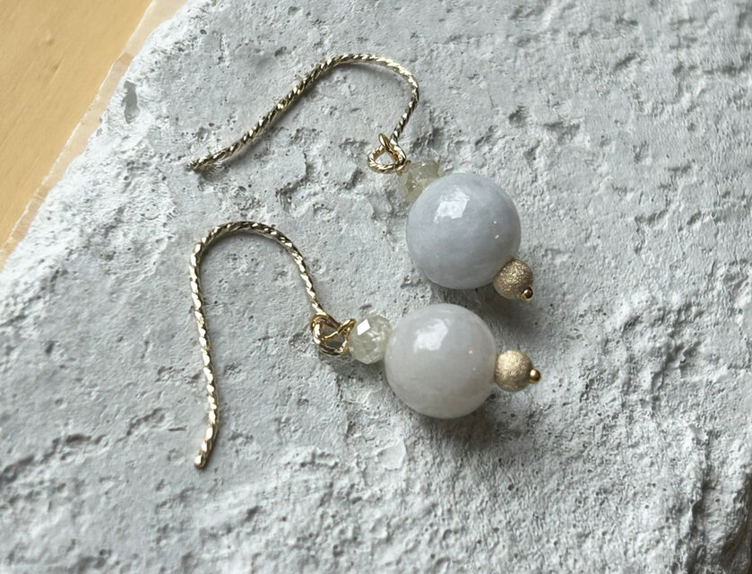 ビルマ産天然ラベンダー翡翠＋天然ダイアモンド K14GFピアス