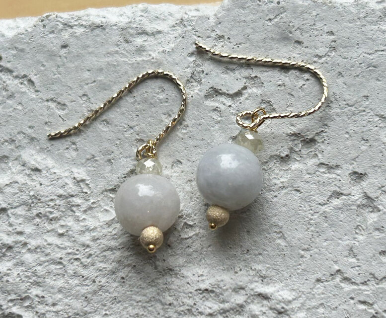 ビルマ産天然ラベンダー翡翠＋天然ダイアモンド K14GFピアス