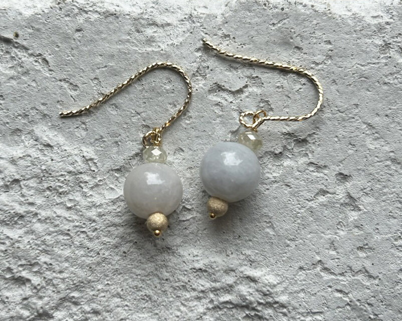 ビルマ産天然ラベンダー翡翠＋天然ダイアモンド K14GFピアス