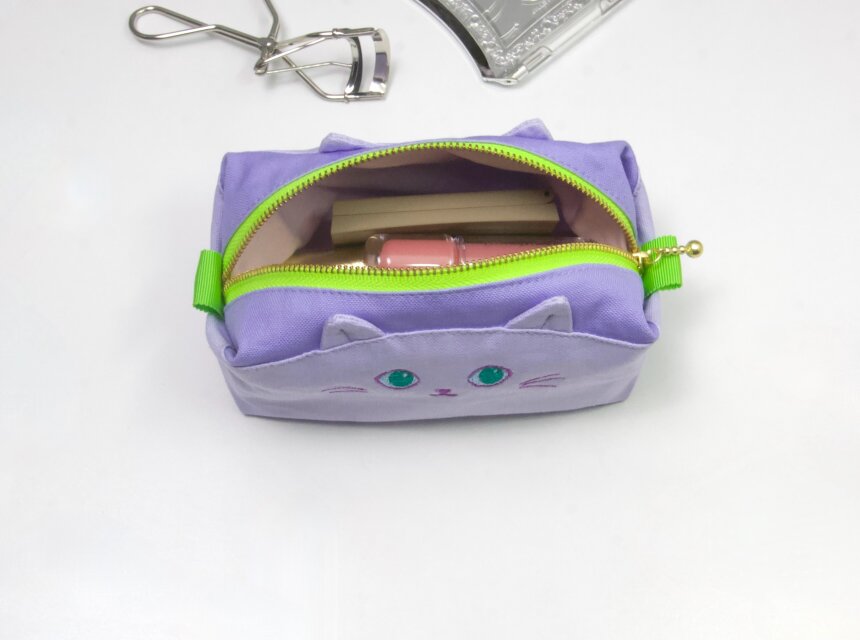 ぐでねこ『7月☆35 カラフルローズ×5色♪』 思わずキュン♡ ねこ ミニサイズ カラフルポーチ ラベンダー | iichi