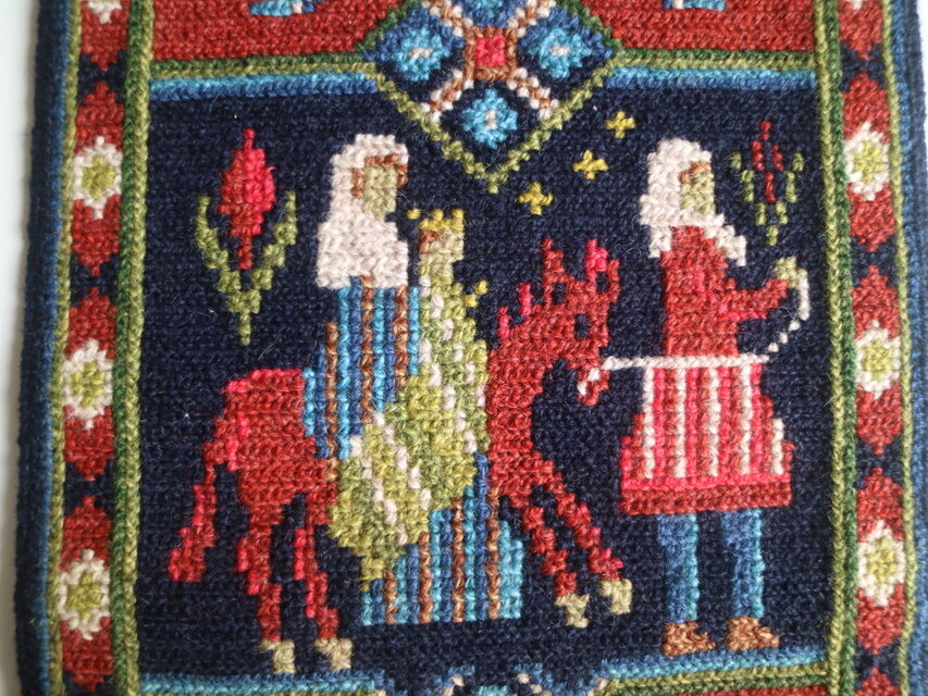 スウェーデンで見つけたツヴィスト刺繍のタペストリー No.6498 | iichi