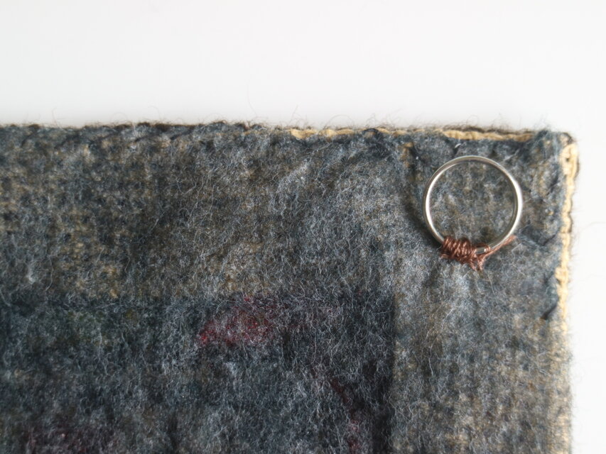 スウェーデンで見つけたツヴィスト刺繍のタペストリー No.6257 | iichi