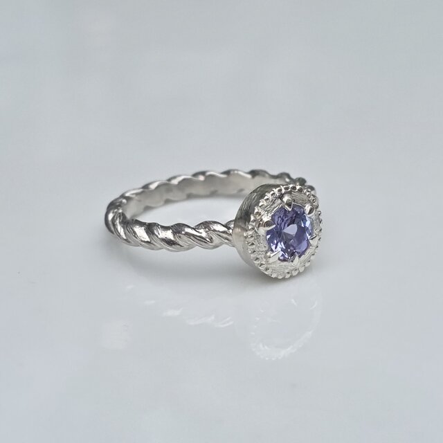 タンザナイト ラウンドカット0.59ct medallion シルバーSV925リング