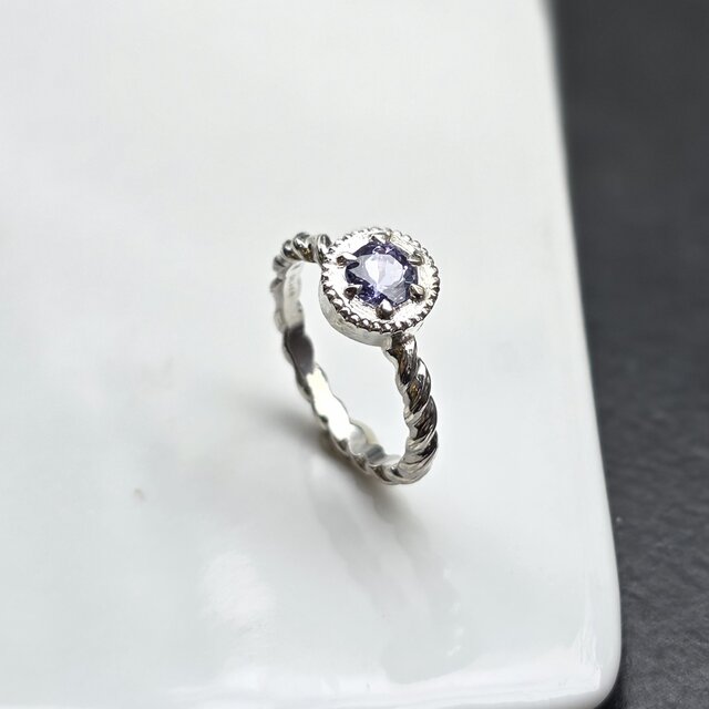 タンザナイト ラウンドカット0.59ct medallion シルバーSV925リング