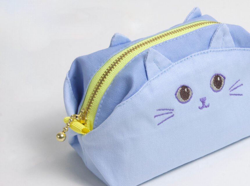 ねこ ミニサイズ カラフルポーチ スカイブルー | iichi 日々の暮らしを