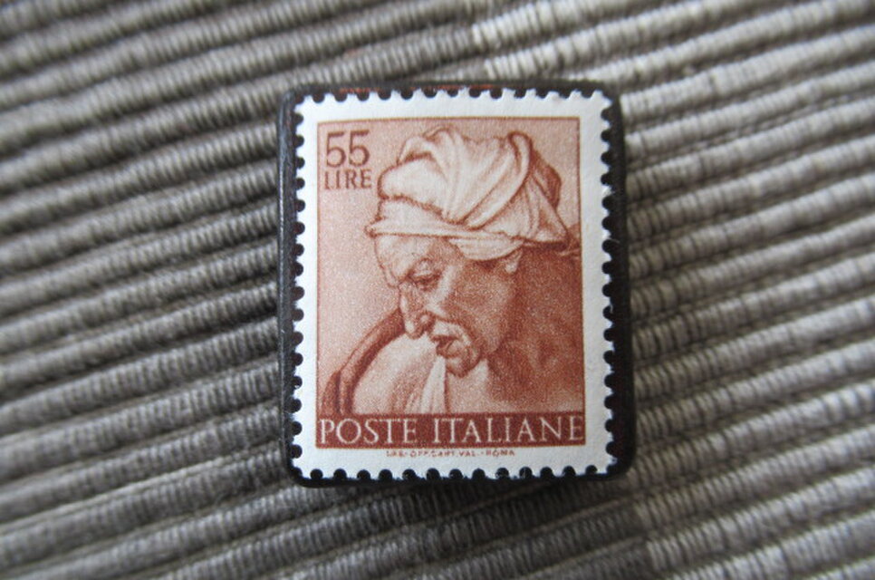 外国切手 アンティーク イタリア FRANCO BOLLO 古切手 イタリア 美術1961年 切手ブローチ11052 | iichi 日々の暮らしを