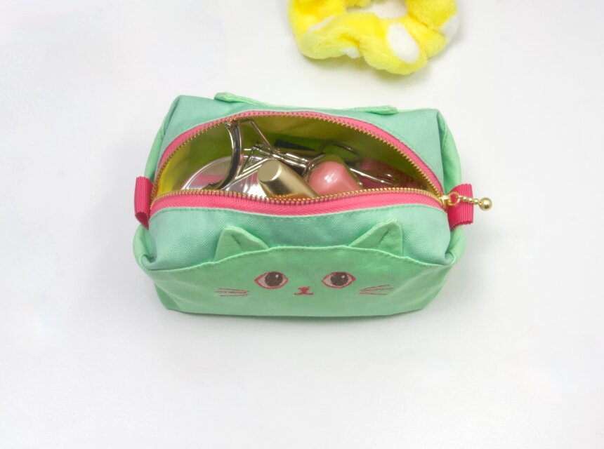 ねこ ミニサイズ カラフルポーチ ミント | iichi 日々の暮らしを