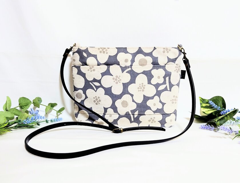 北欧の花リネンの2Wayバッグインバッグ | iichi 日々の暮らしを