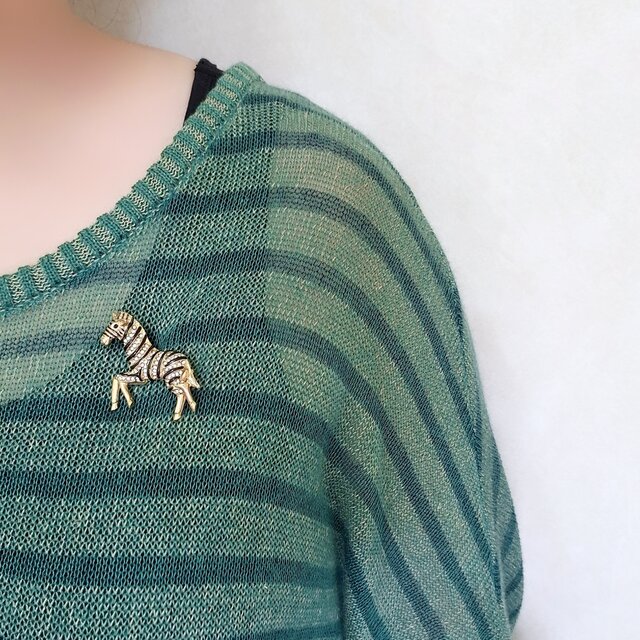 clear rhinestone black enamel zebra ヴィンテージブローチ | iichi