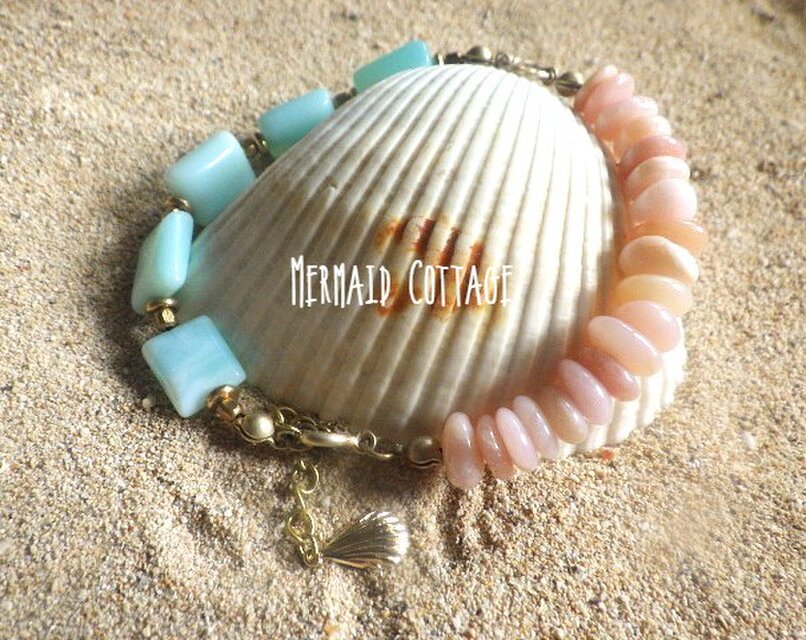 Pink Sand Beach ｰ ピンクオパール×ペルビアンブルーオパール の