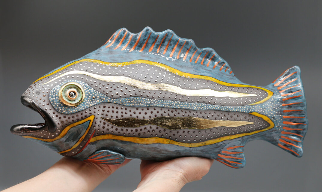 ハンドメイド 陶器の魚の壁掛け彫刻 ブルーフィッシュ（受注生産
