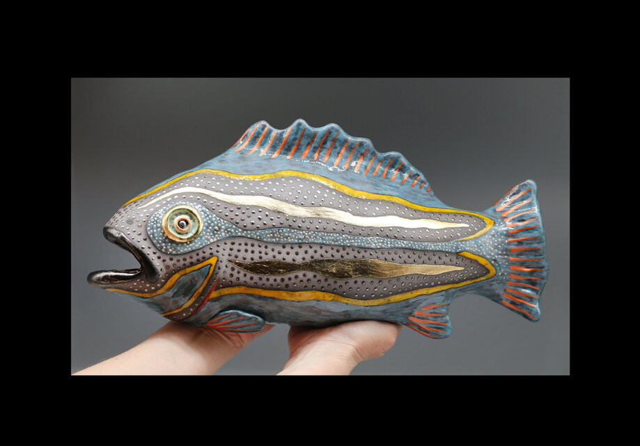 ハンドメイド 陶器の魚の壁掛け彫刻 ブルーフィッシュ（受注生産