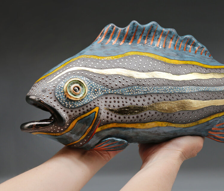 ハンドメイド 陶器の魚の壁掛け彫刻 ブルーフィッシュ（受注生産